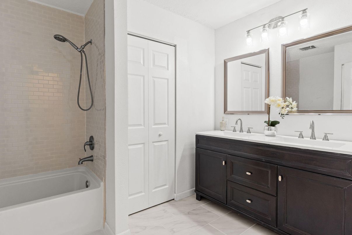 Bathroom, Dual Sink Vanities, Interior, Marble