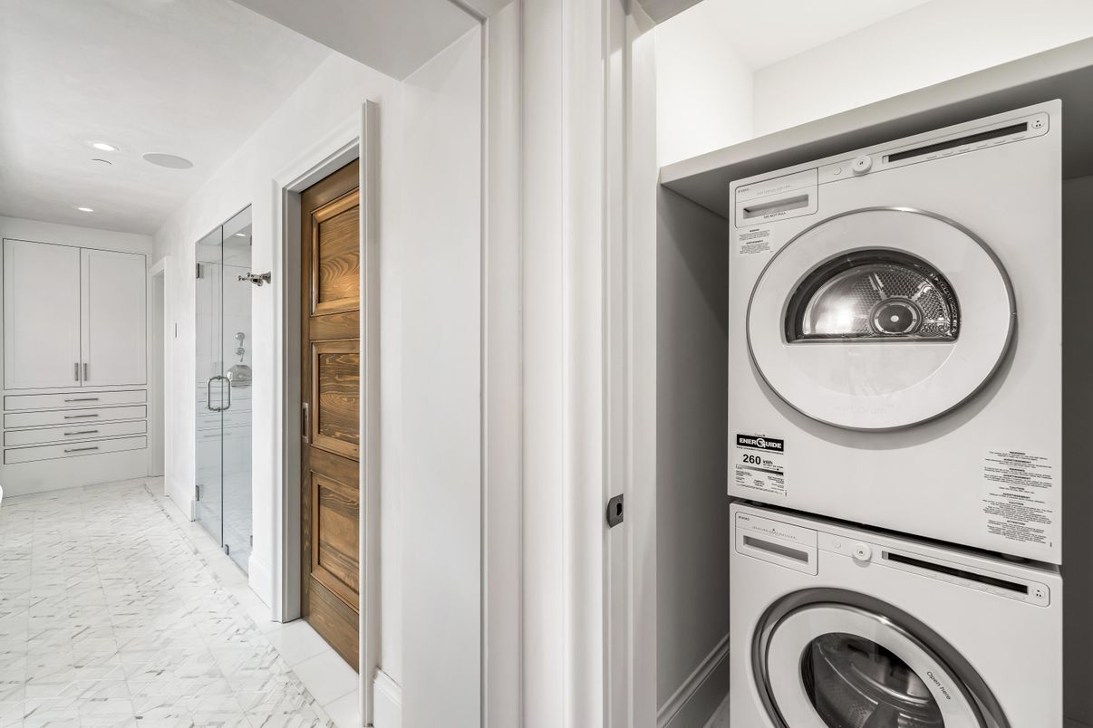 Interior, Marble, Recessed Lighting, Utility Closets, Washer