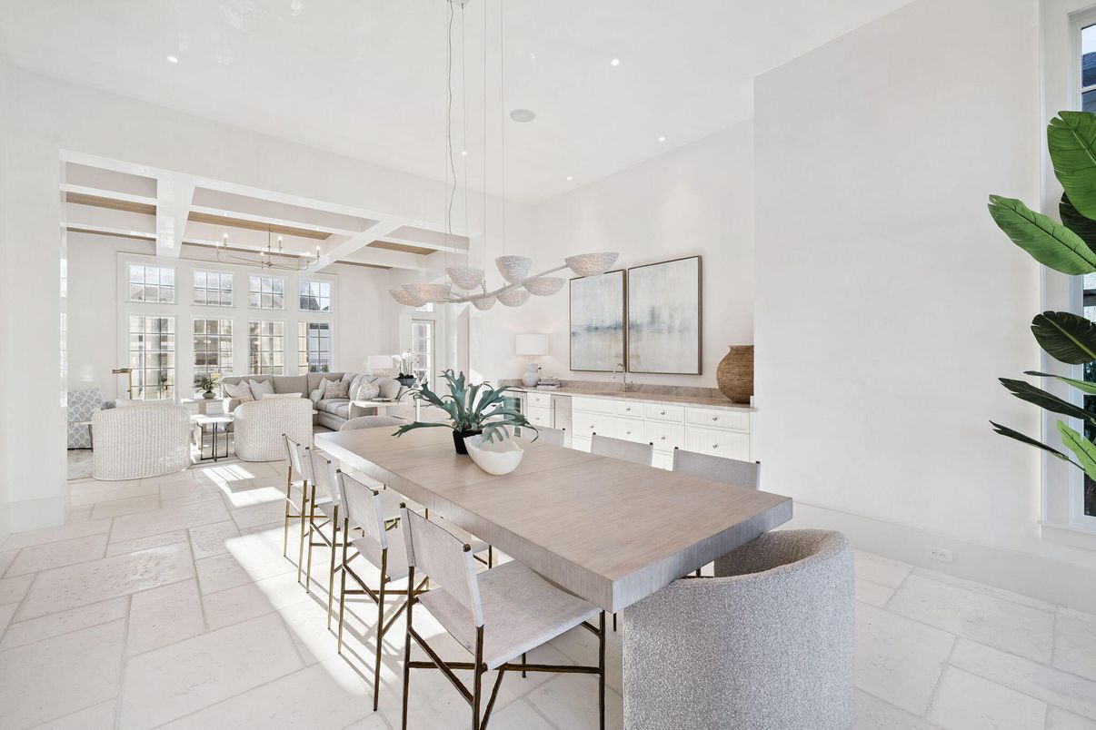 Dining room, Interior, Living room, Pendant Lights, Recessed Lighting