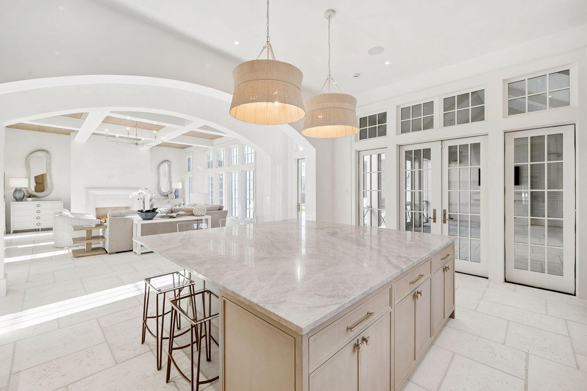 Dining room, Interior, Kitchen, Pendant Lights, Recessed Lighting