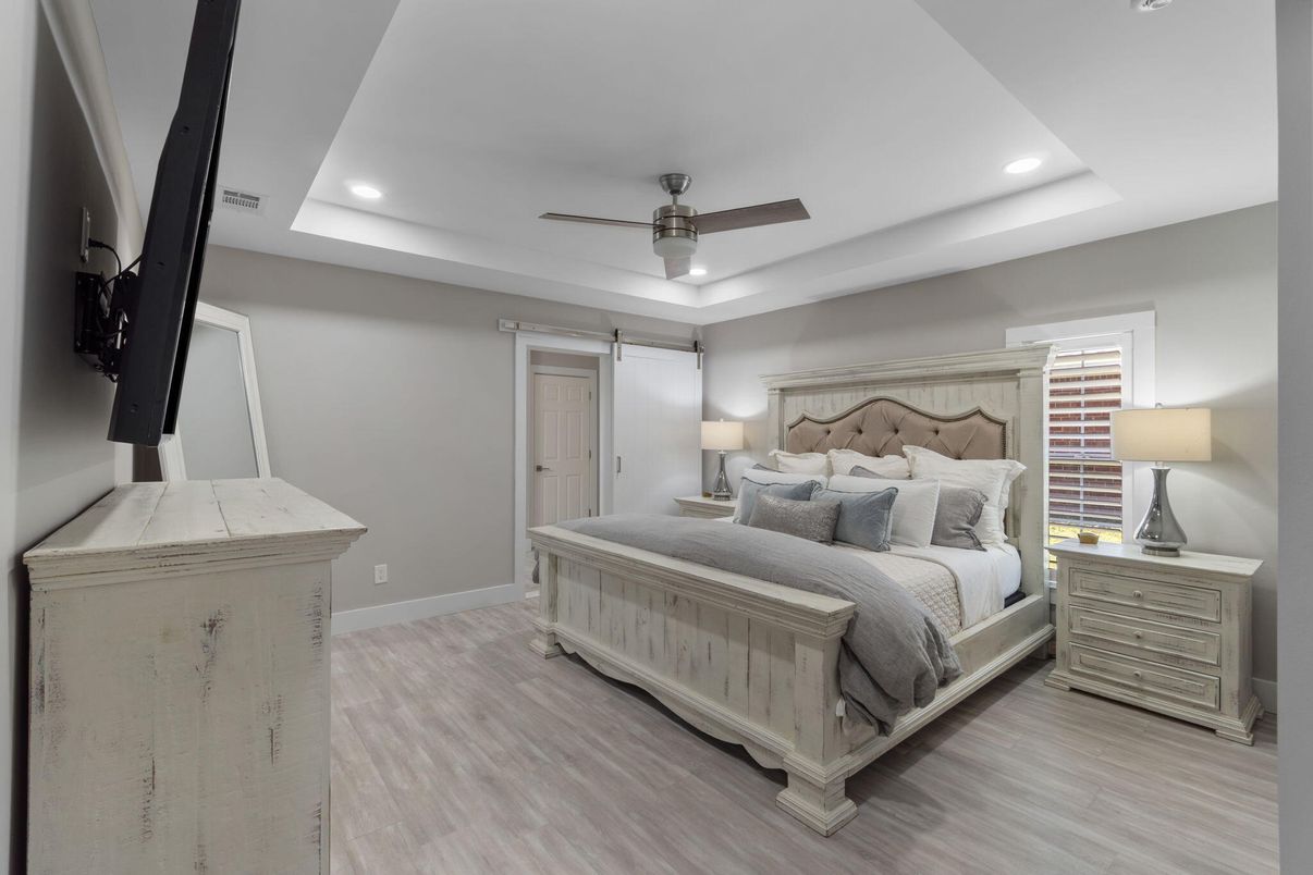 Bedroom, Interior, Recessed Lighting, Wood Texture Flooring