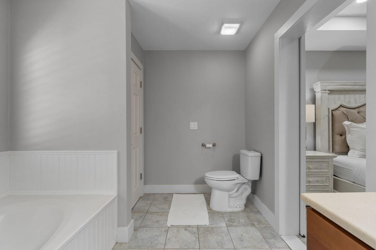 Bathroom, Bedroom, Interior
