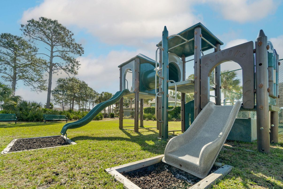 Backyard, Exterior, Playground