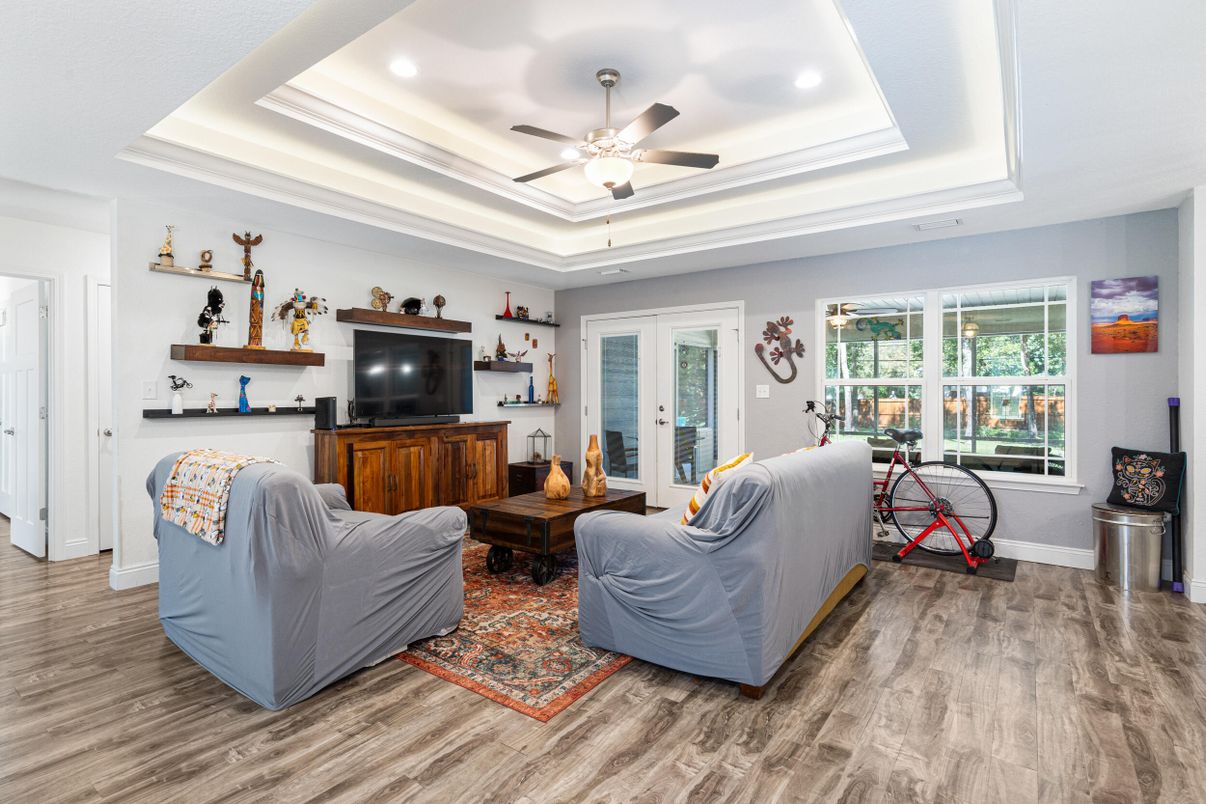 Interior, Living room, Recessed Lighting, Wood Texture Flooring