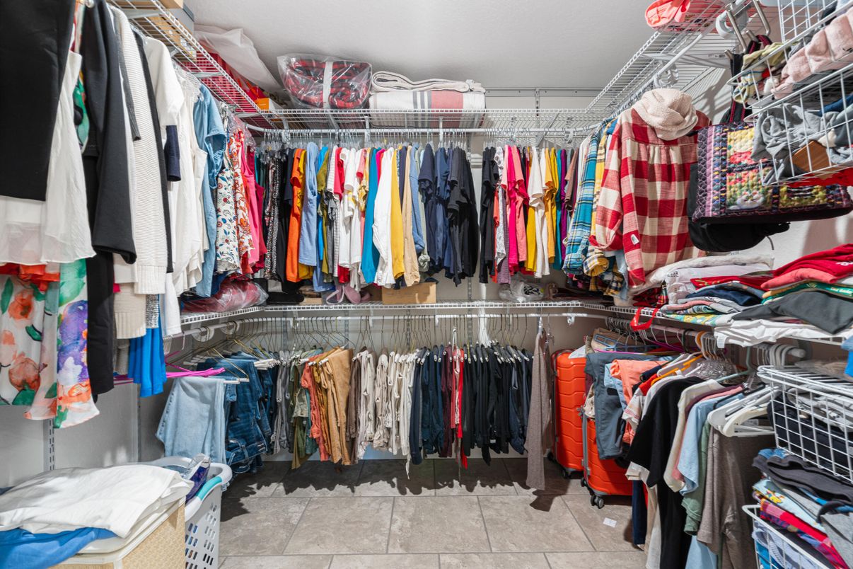 Interior, Walk-in Closets