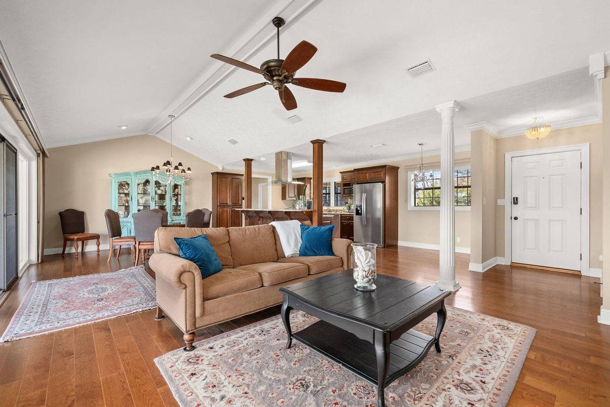 Chandelier, Dining room, Interior, Kitchen, Living room, Recessed Lighting, Stainless Steel Appliances, Wood Texture Flooring