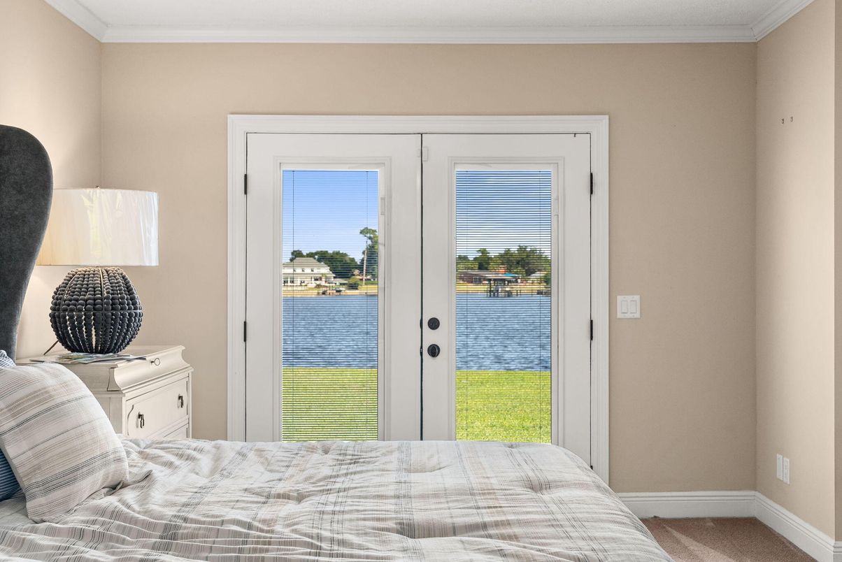 Bedroom, Interior, Water