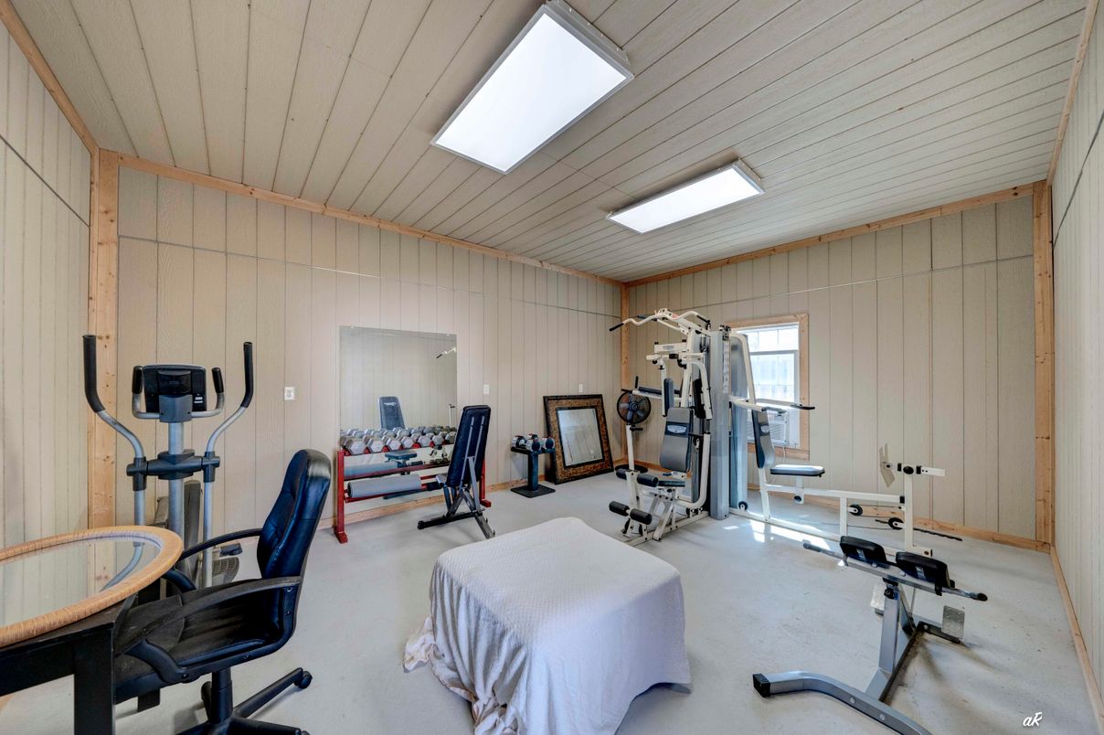 Fitness Equipment, Interior