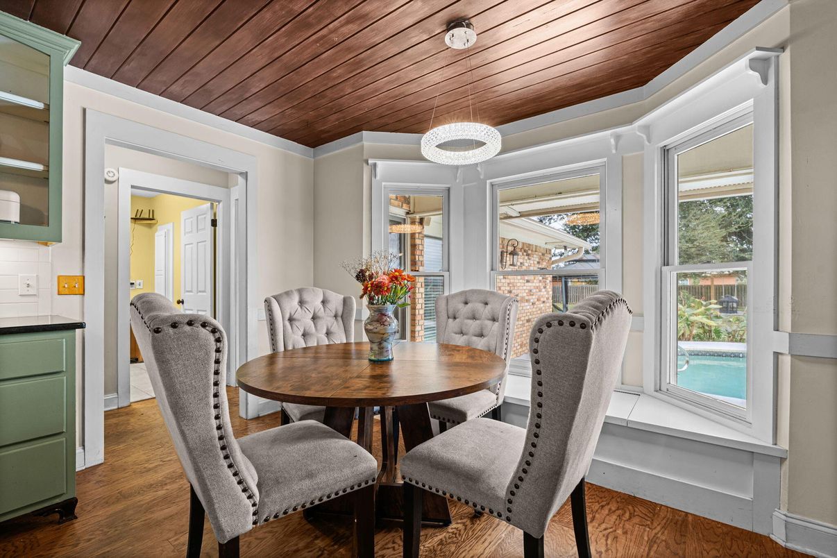Dining room, Interior, Pendant Lights, Wooden Ceilings, Wood Texture Flooring