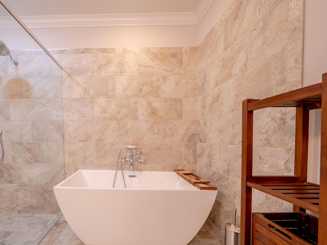 Bathroom, Free Standing Baths, Interior