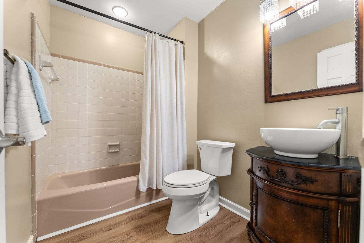 Bathroom, Interior, Recessed Lighting, Wood Texture Flooring