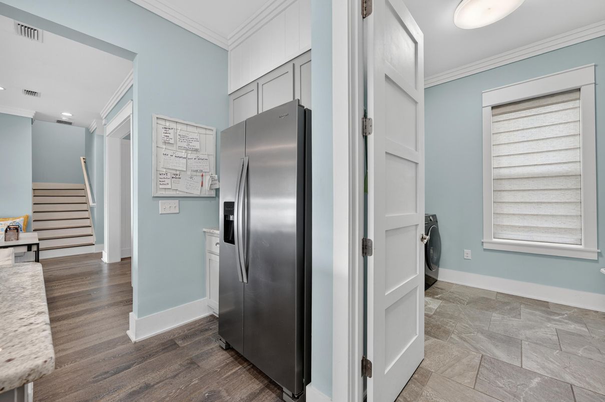 Elevator, Interior, Recessed Lighting, Wood Texture Flooring