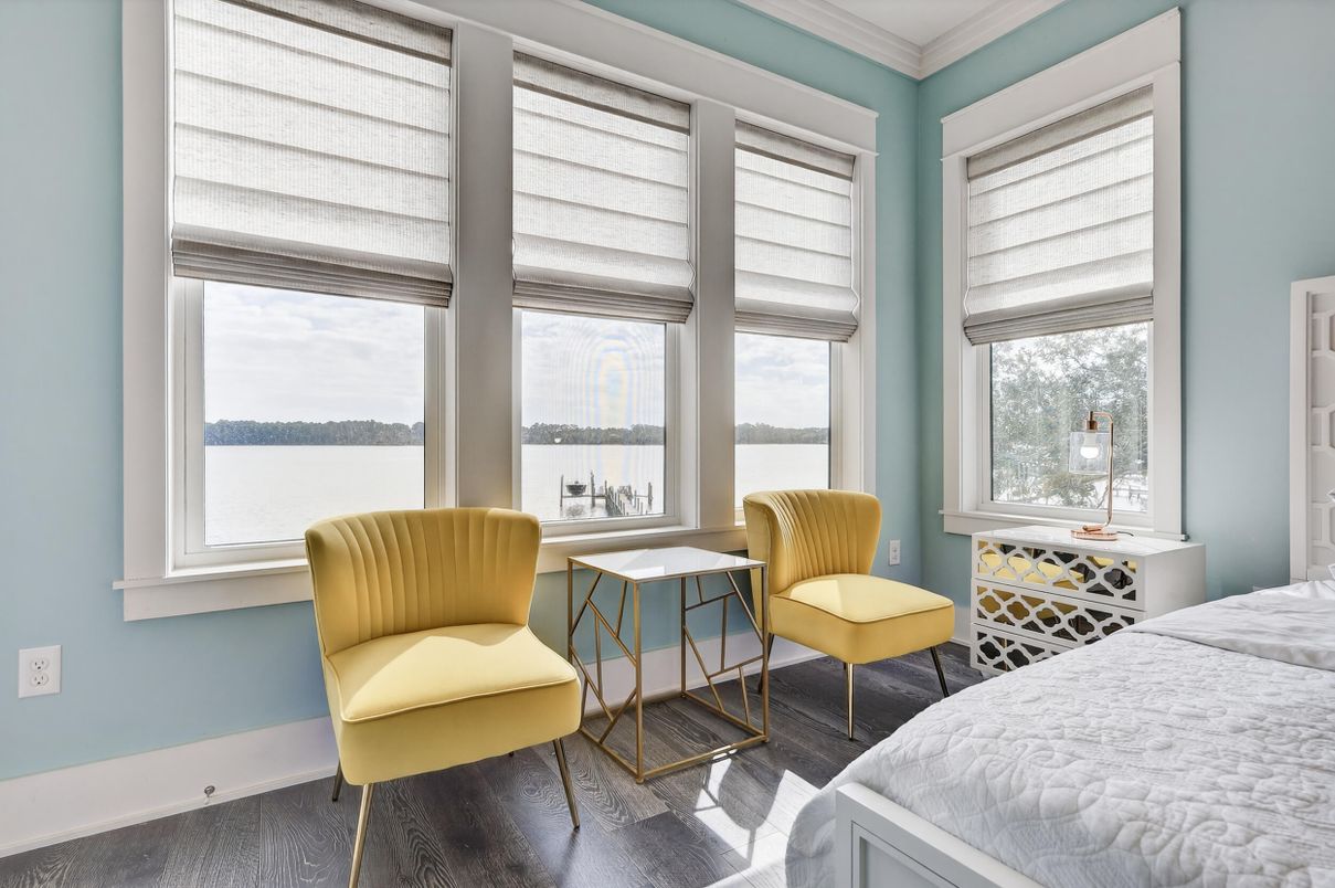 Bedroom, Interior, Water