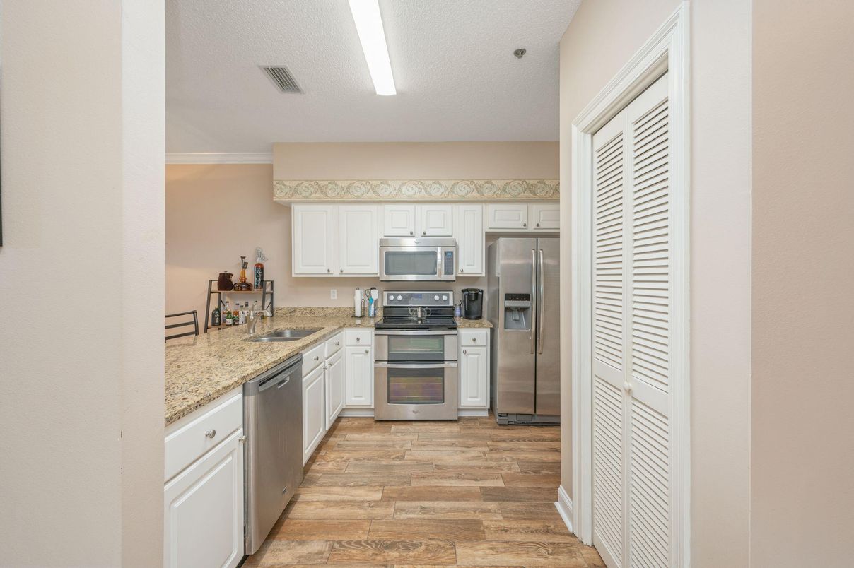 Interior, Kitchen, Stainless Steel Appliances, Wood Texture Flooring