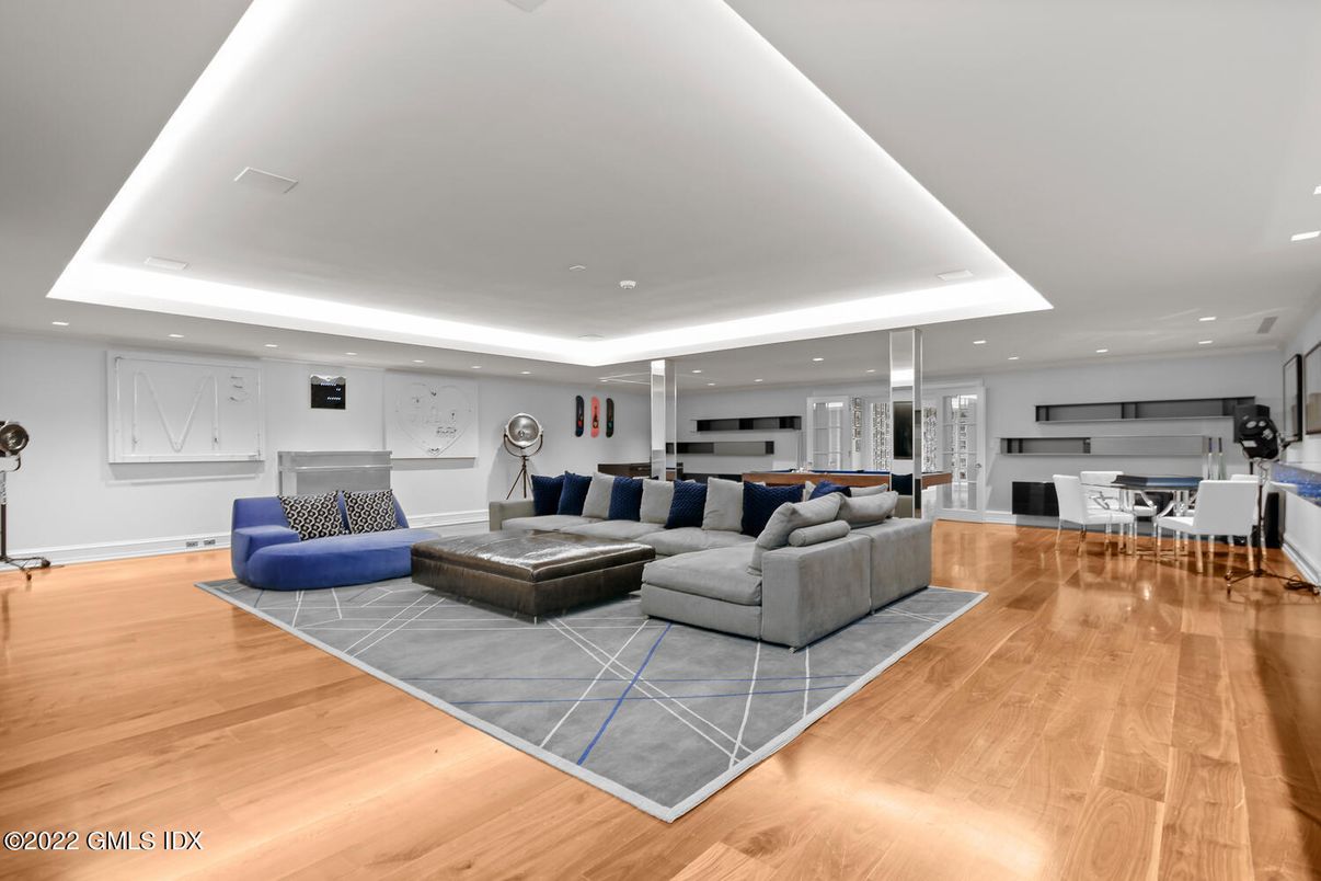 Billiard Table, Dining room, Game Room, Interior, Living room, Pendant Lights, Recessed Lighting, Wood Texture Flooring
