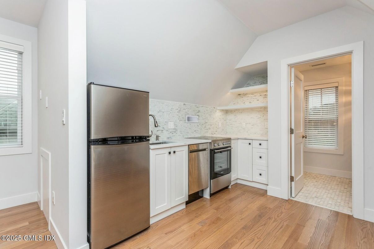 Interior, Kitchen, Stainless Steel Appliances, Wood Texture Flooring