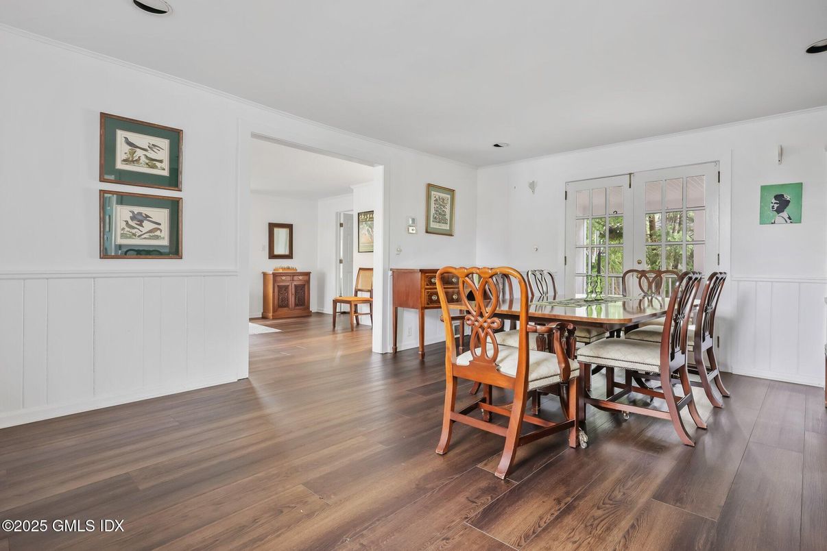 Dining room, Interior, Recessed Lighting, Wood Texture Flooring