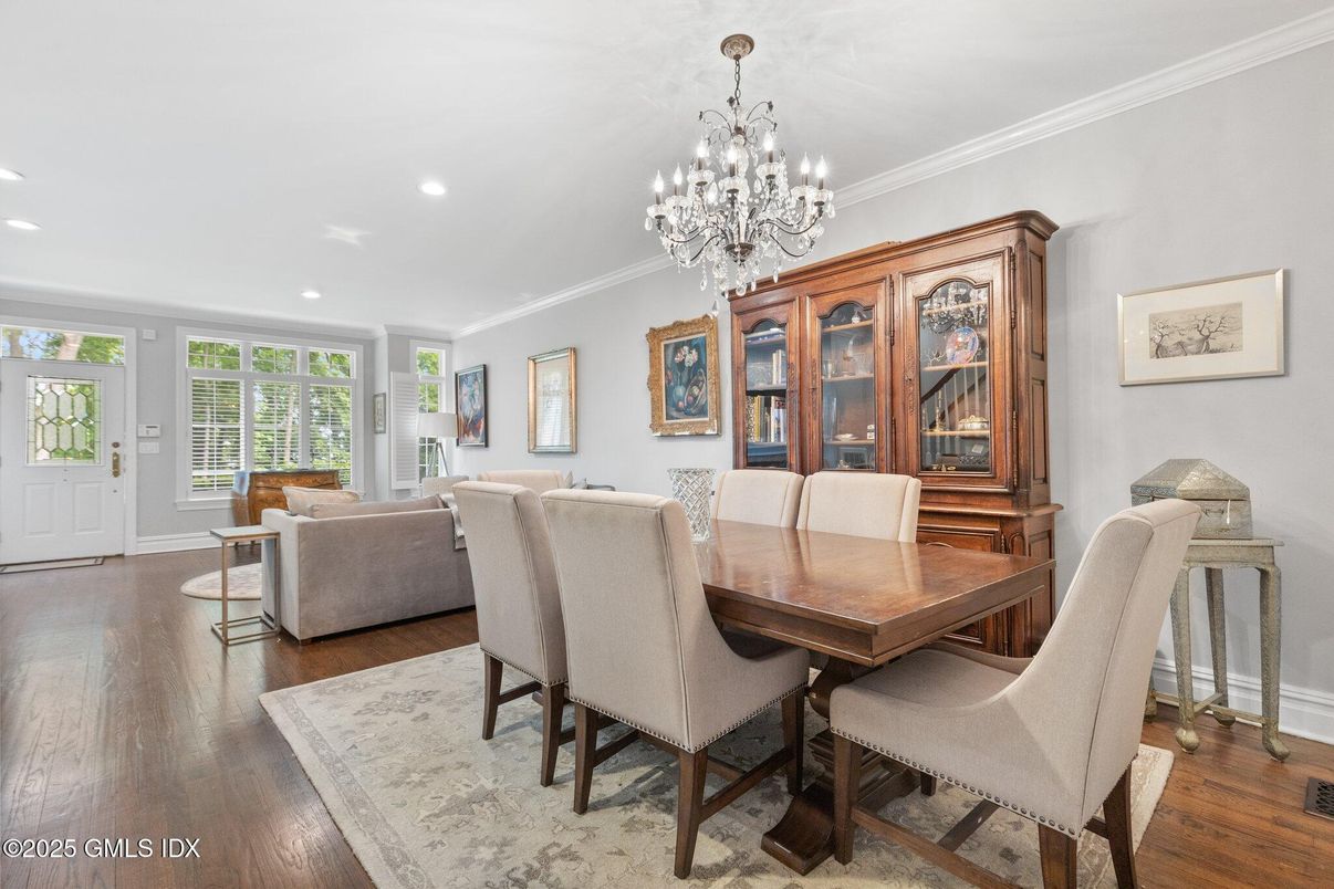 Chandelier, Dining room, Interior, Living room, Recessed Lighting, Wood Texture Flooring