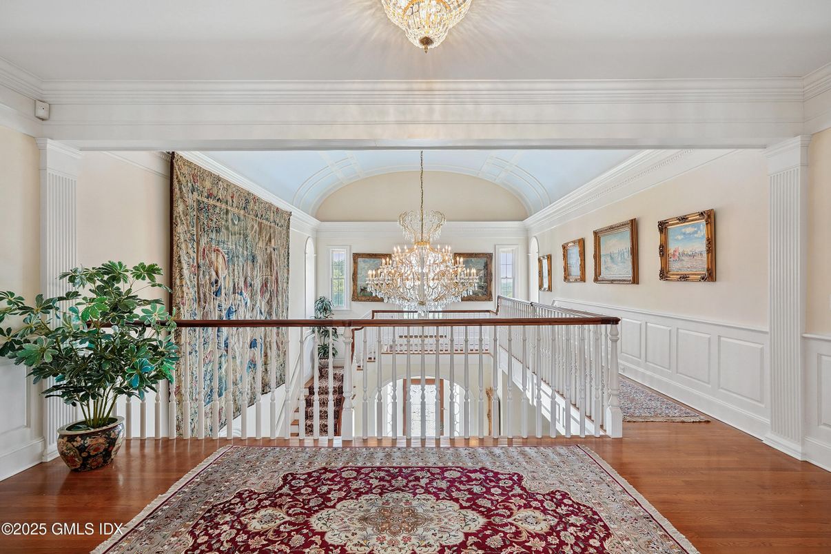 Chandelier, Interior, Wood Texture Flooring