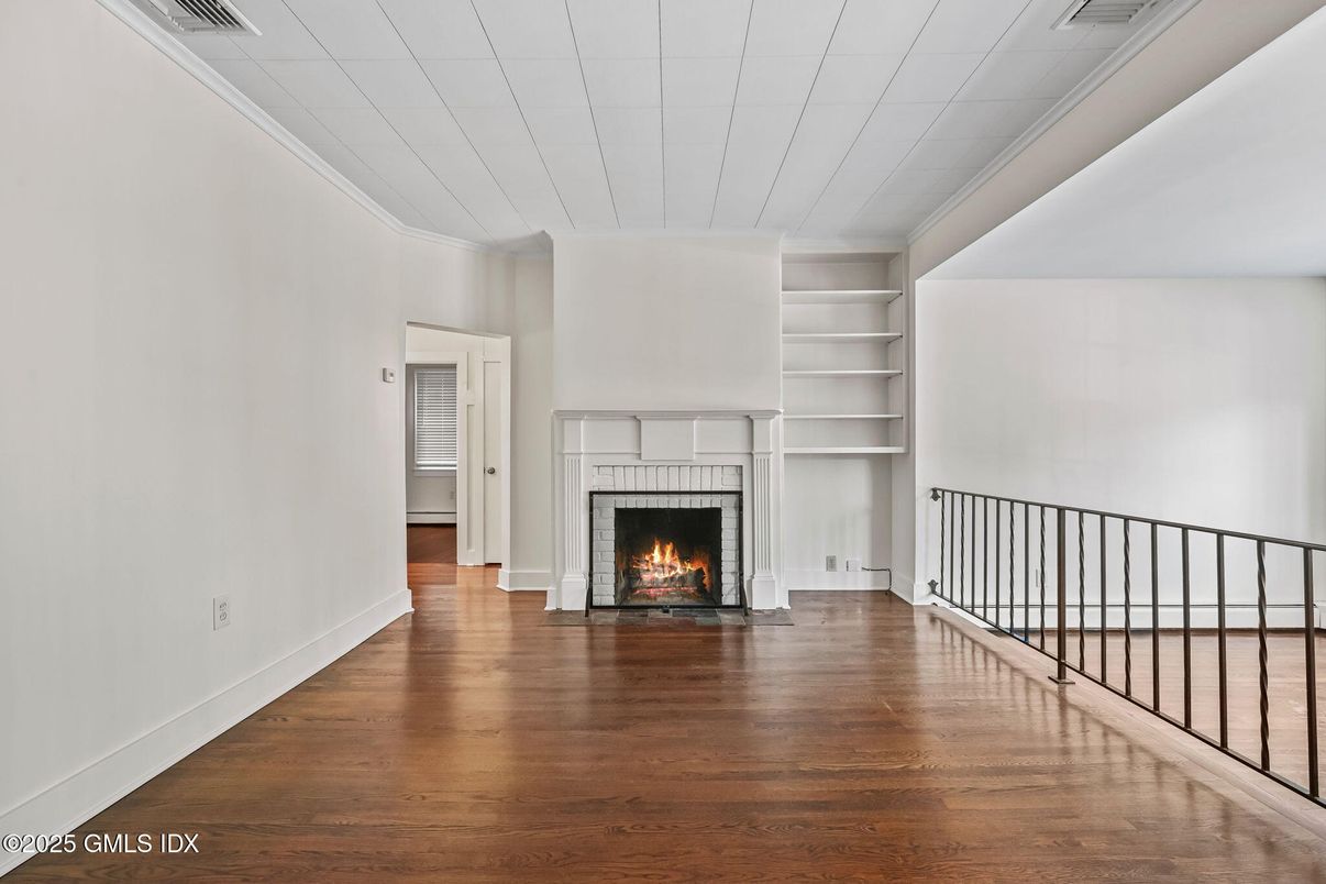 Empty room, Fireplace, Interior, Wood Texture Flooring