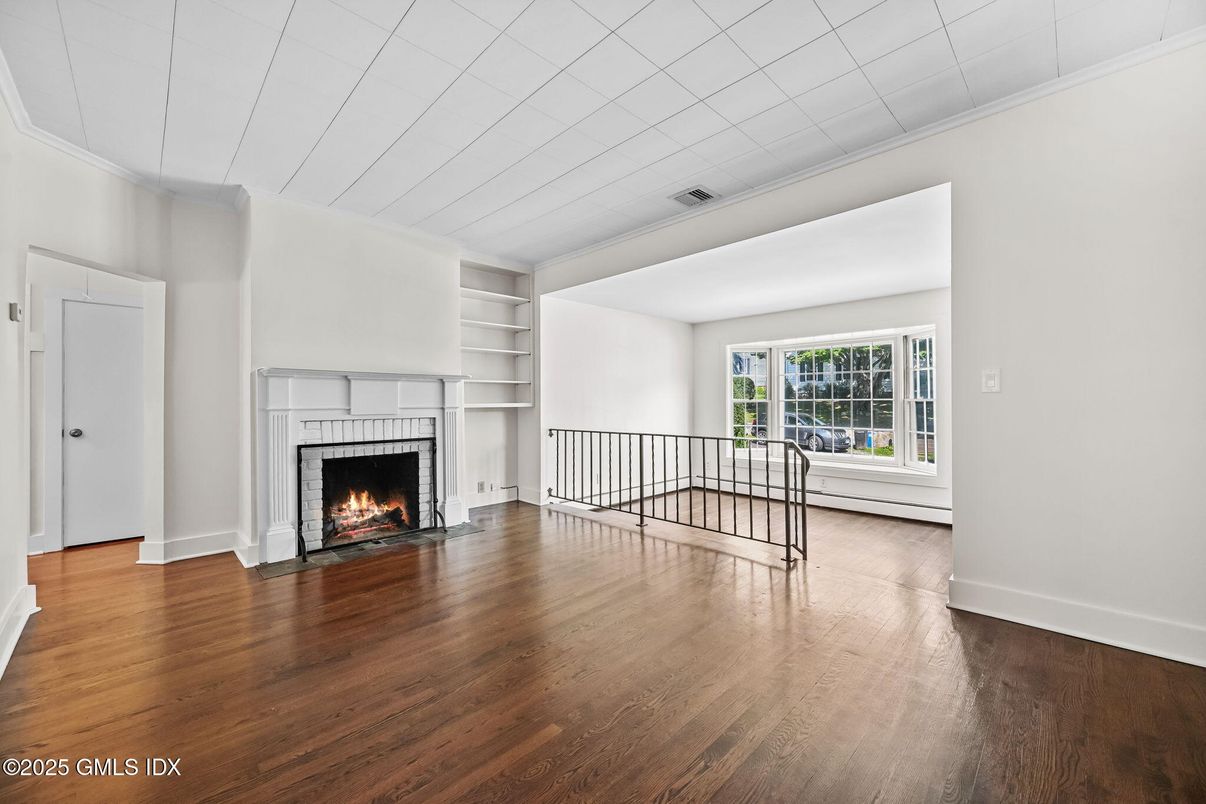 Empty room, Fireplace, Interior, Wood Texture Flooring