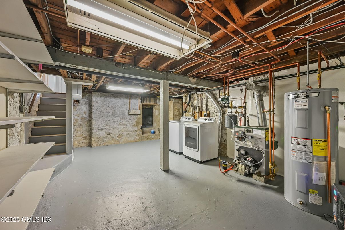 Interior, Stone Walls, Washer