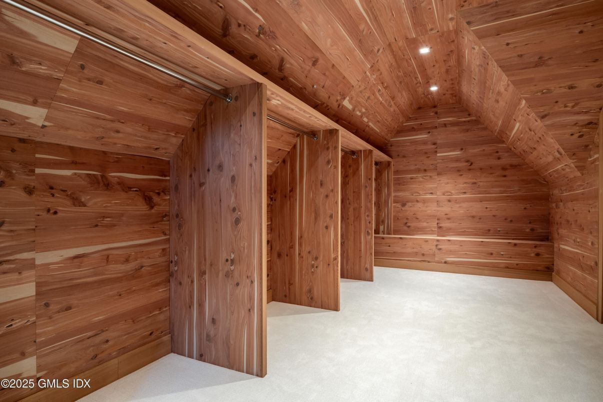 Empty room, Interior, Recessed Lighting, Wooden Beams, Wooden Ceilings, Wooden Walls