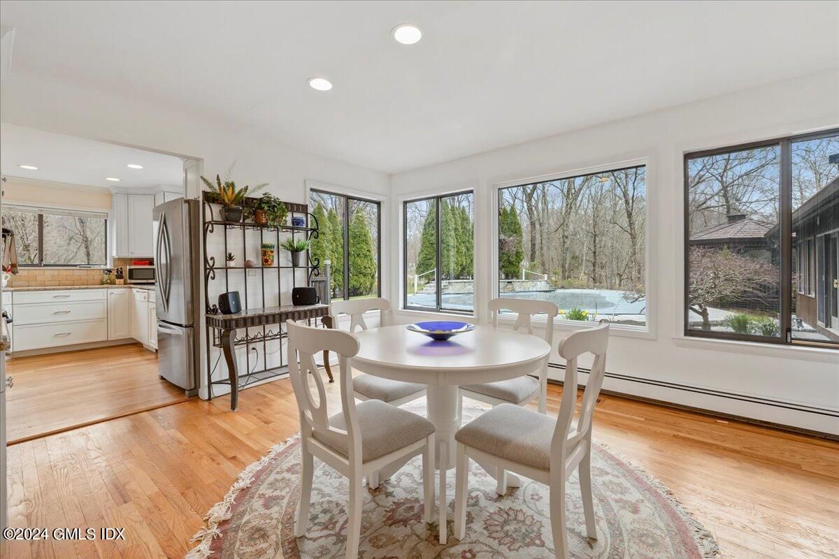 Dining room, Interior, Kitchen, Recessed Lighting, Wood Texture Flooring