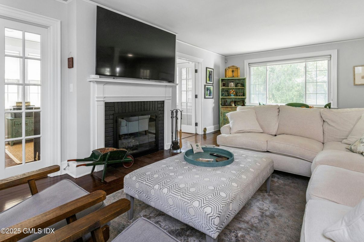 Fireplace, Interior, Living room, Wood Texture Flooring