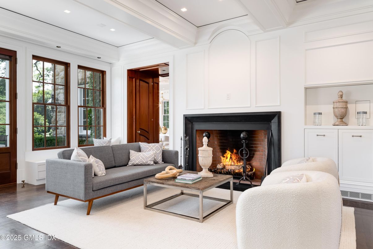 Fireplace, Interior, Living room, Recessed Lighting, Wood Texture Flooring