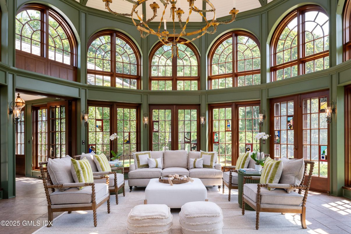 Chandelier, Interior, Living room, Sun Room