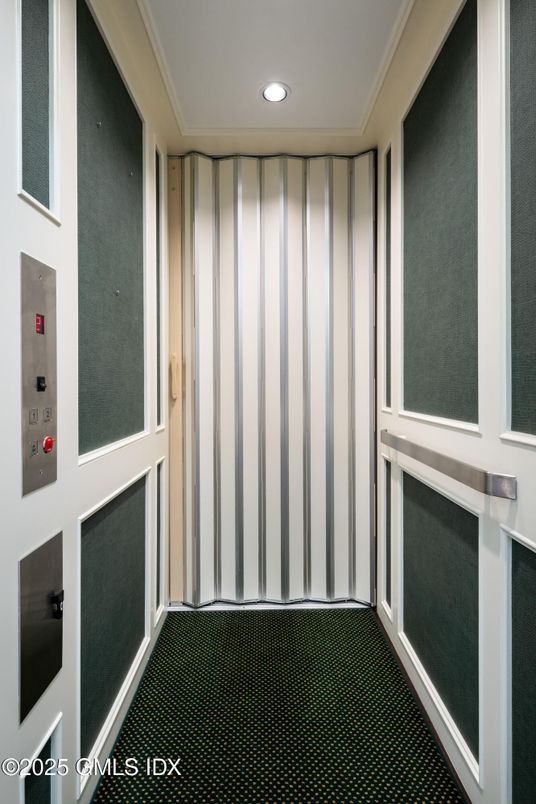Elevator, Interior, Recessed Lighting