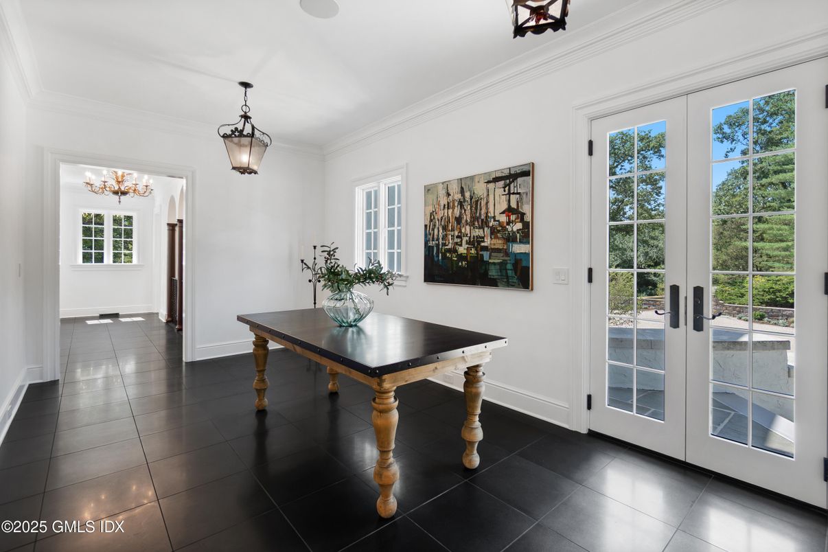 Chandelier, Interior, Pendant Lights