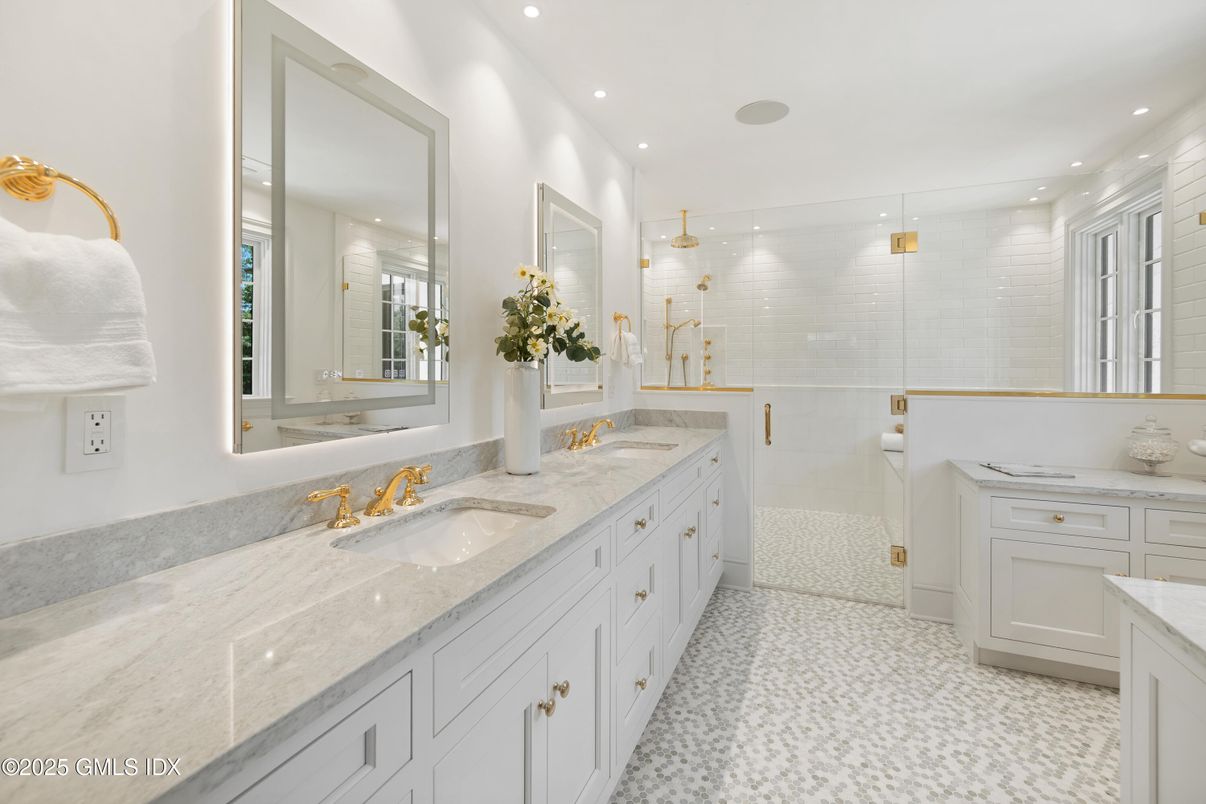 Bathroom, Dual Sink Vanities, Glass Shower, Interior, Recessed Lighting