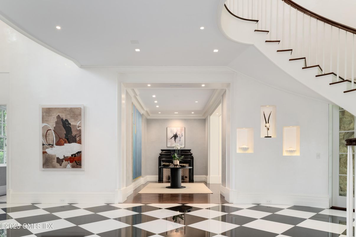 Interior, Recessed Lighting