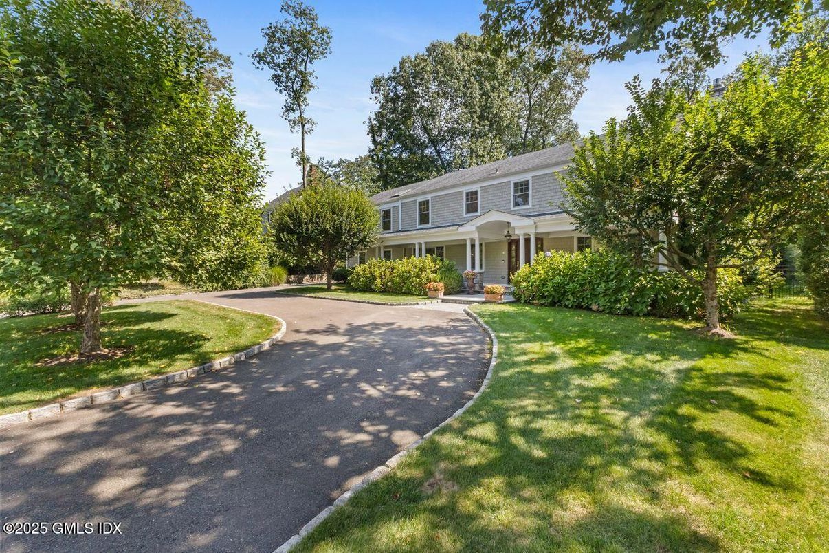 Backyard, Exterior, Facade, Georgian