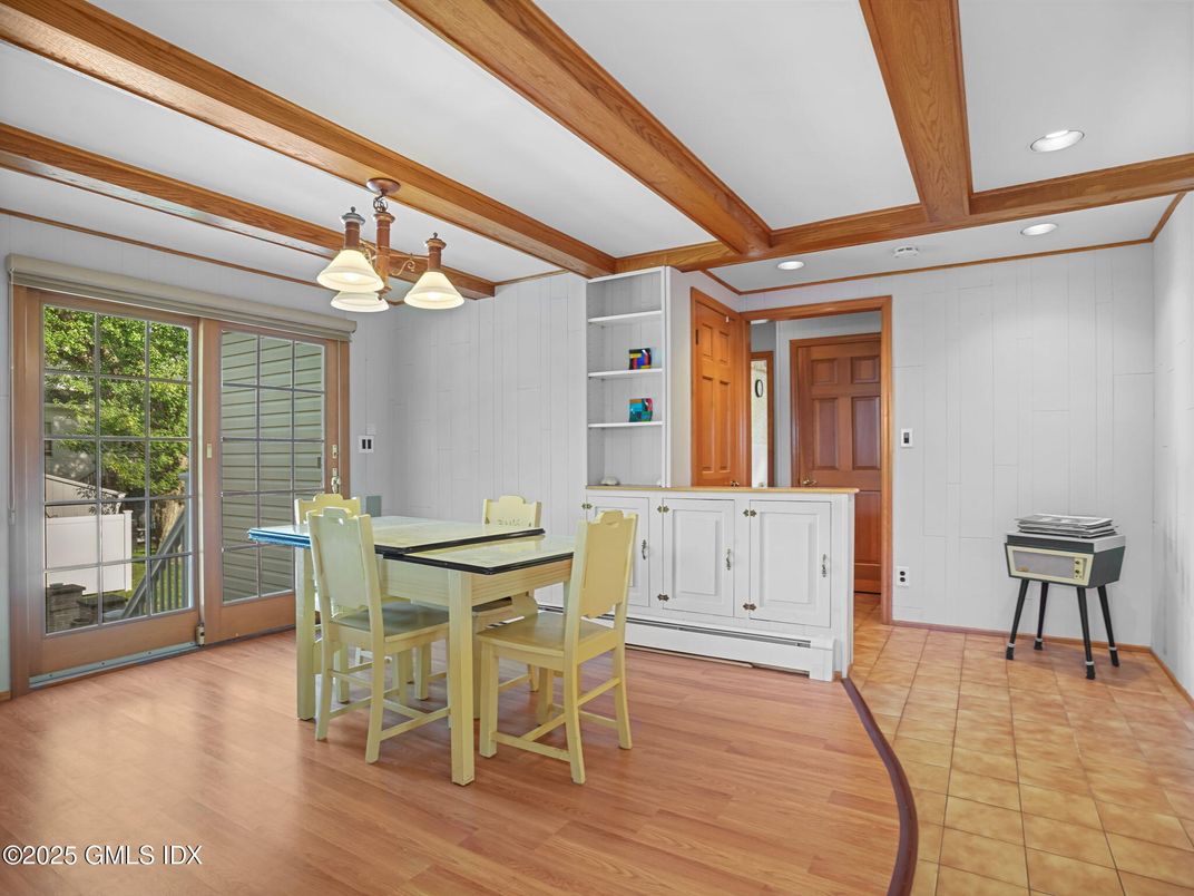Dining room, Interior, Pendant Lights, Recessed Lighting, Wooden Beams, Wood Texture Flooring