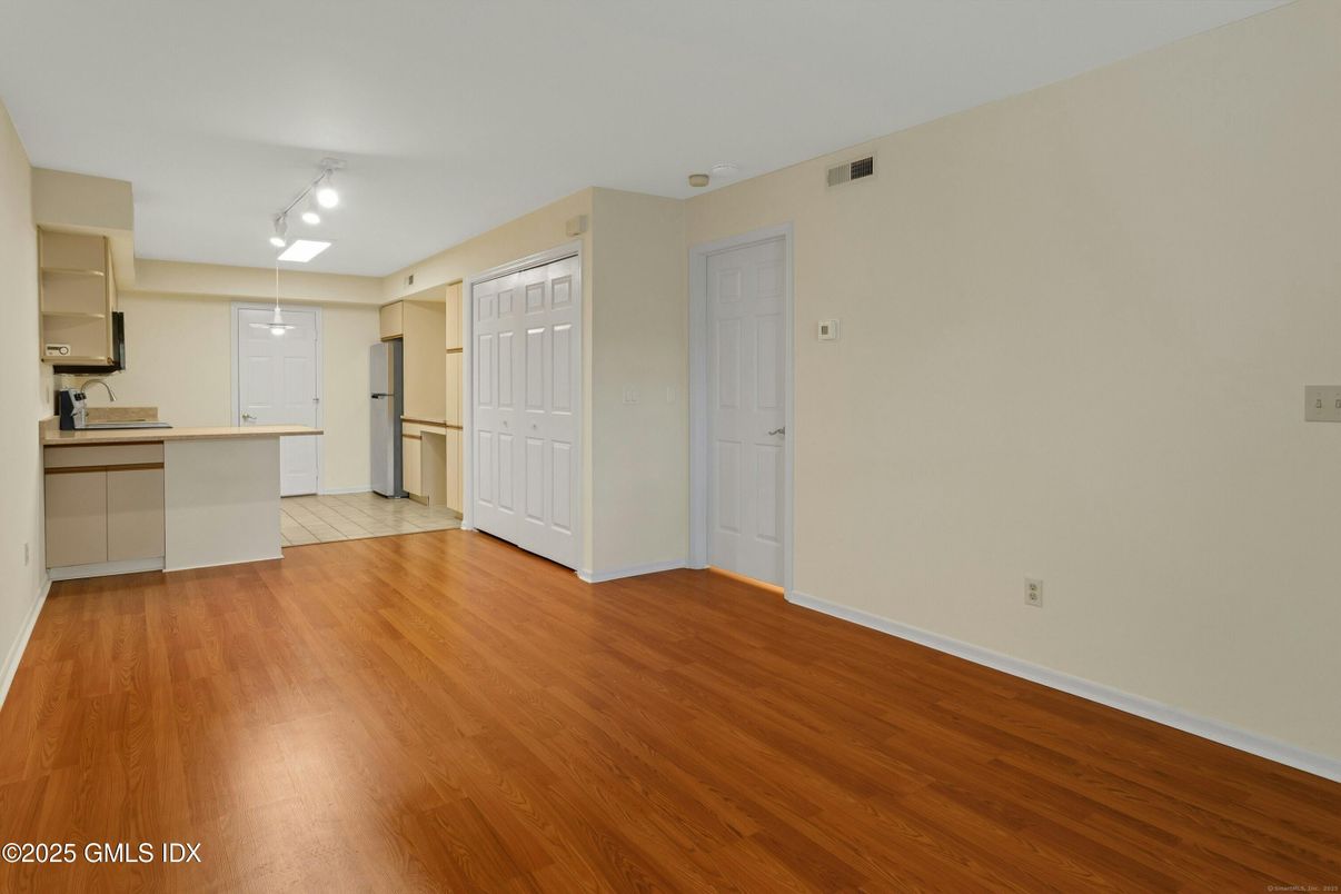 Empty room, Interior, Kitchen, Wood Texture Flooring