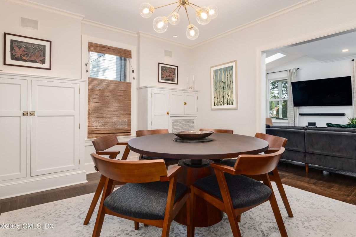 Dining room, Interior, Pendant Lights, Recessed Lighting, Wood Texture Flooring