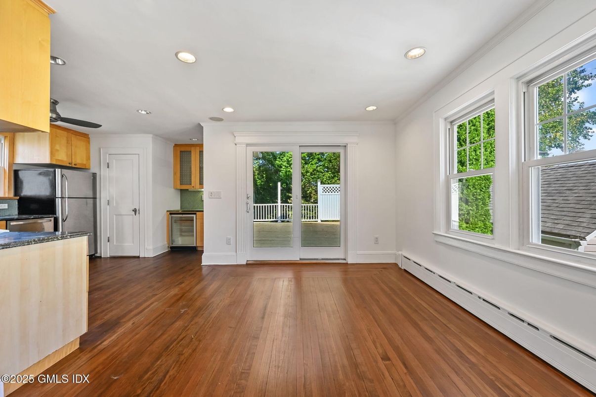 Empty room, Interior, Kitchen, Recessed Lighting, Wood Texture Flooring