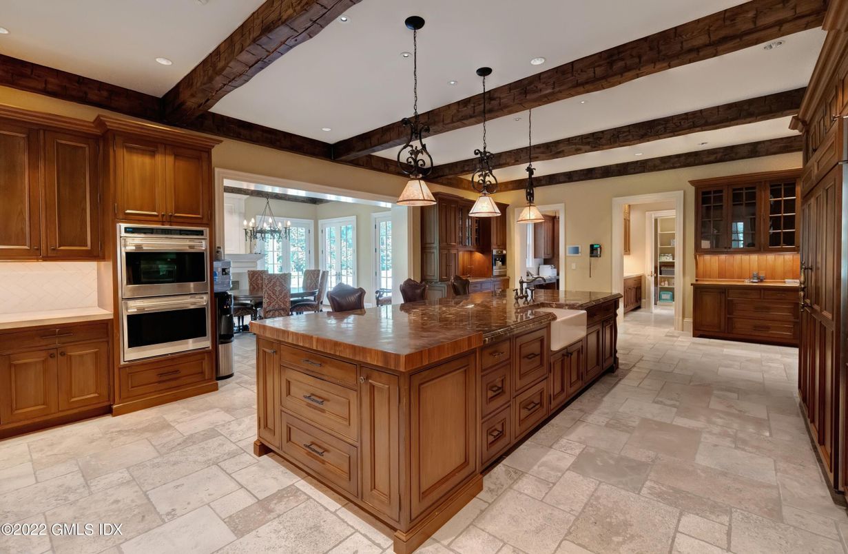 Chandelier, Interior, Kitchen, Pendant Lights, Recessed Lighting, Stainless Steel Appliances, Wooden Beams