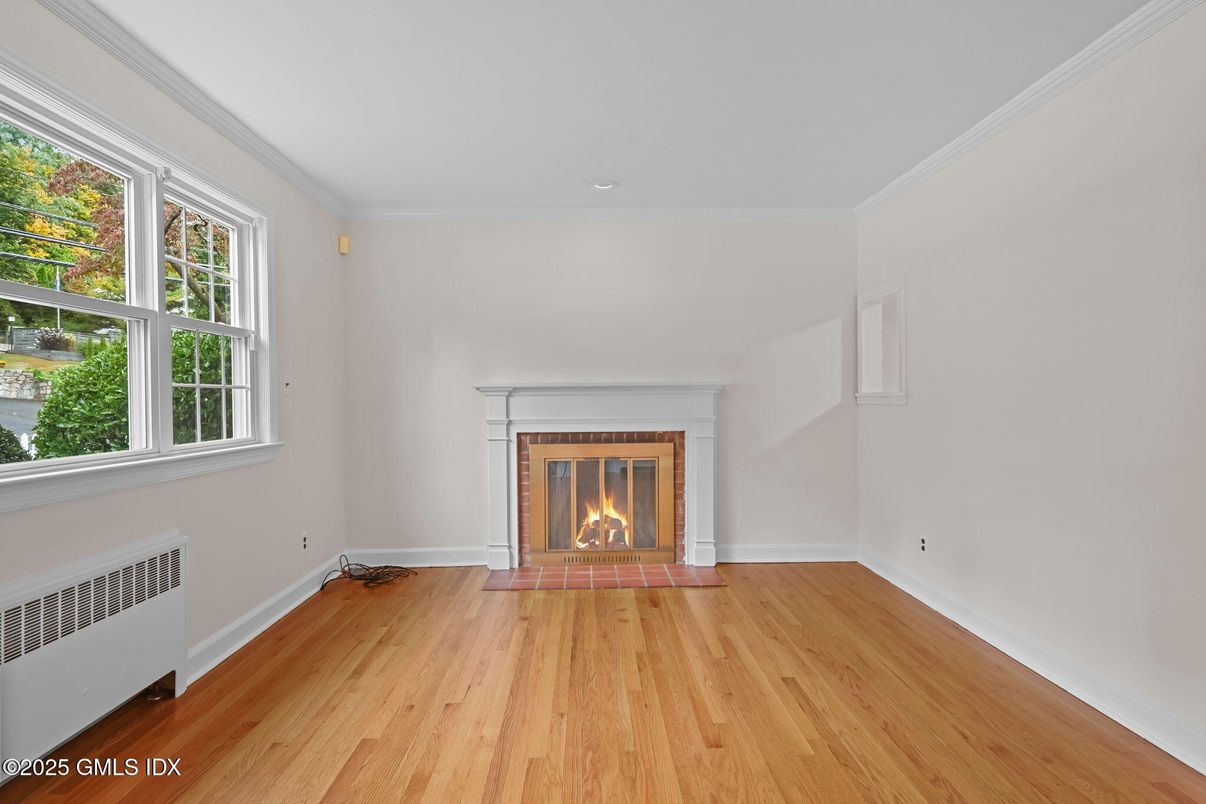 Empty room, Fireplace, Interior, Recessed Lighting, Wood Texture Flooring