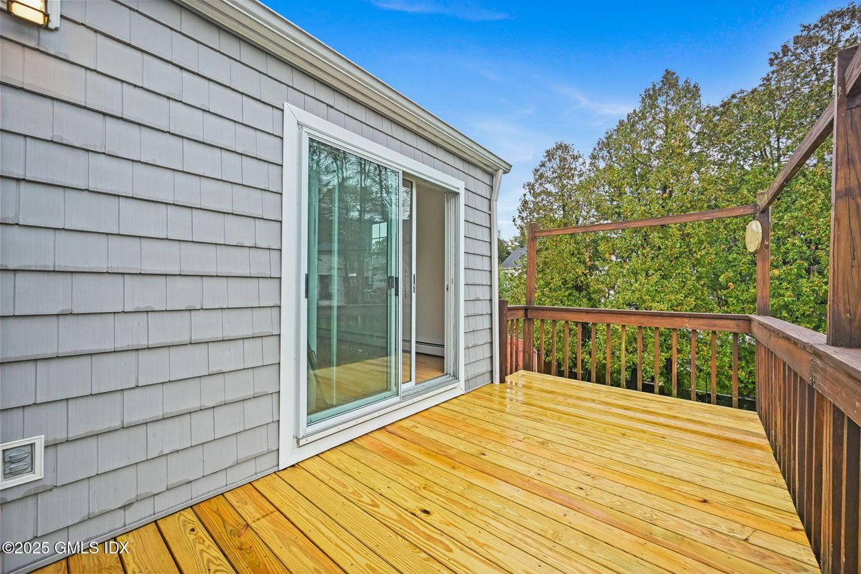 Exterior, Wood Texture Flooring