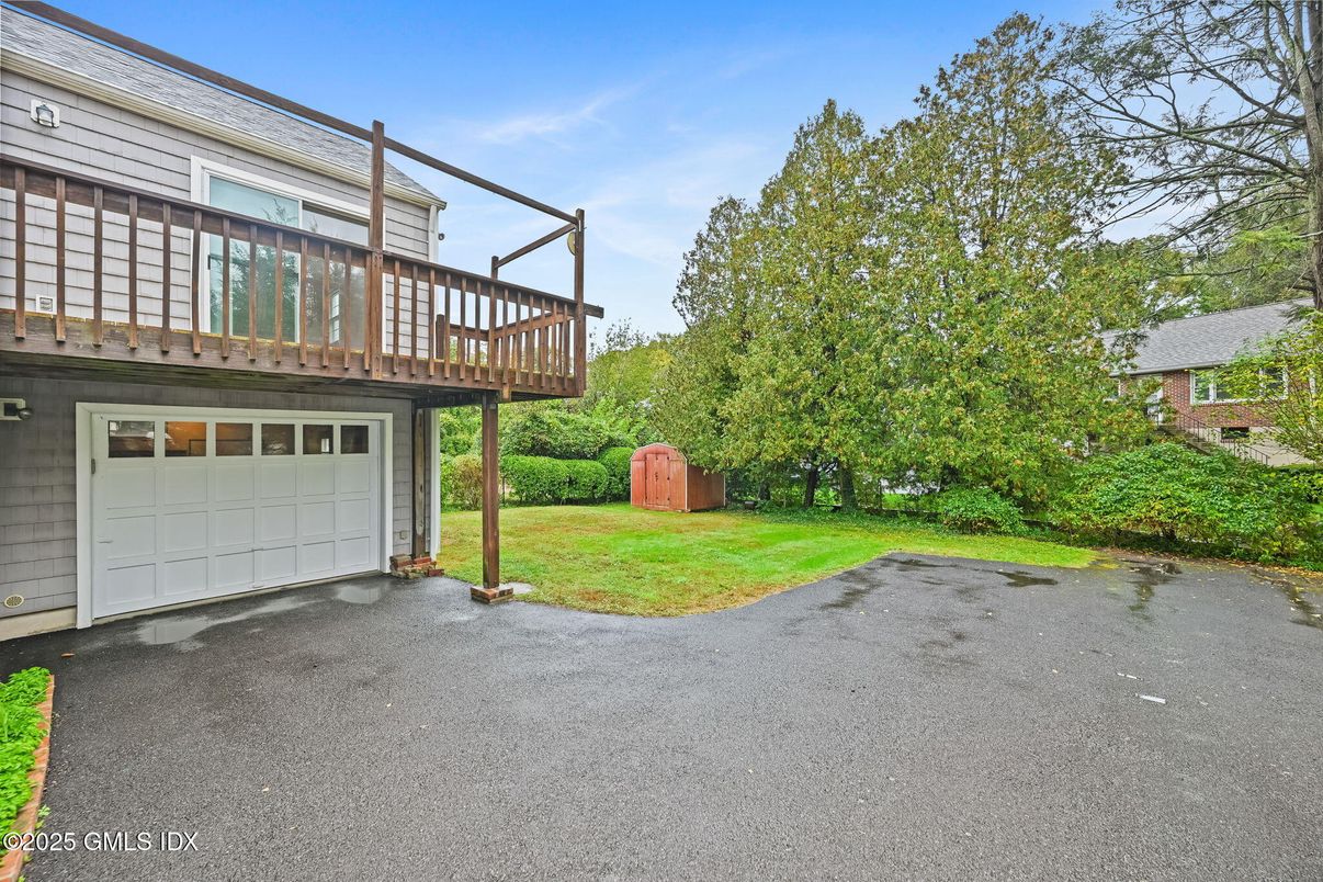 Backyard, Detached Garage, Exterior