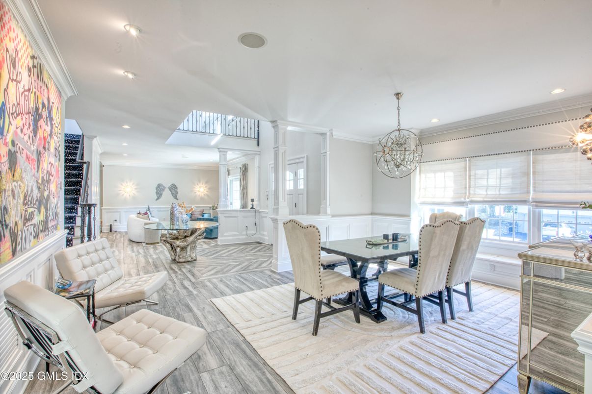 Chandelier, Dining room, Interior, Living room, Recessed Lighting