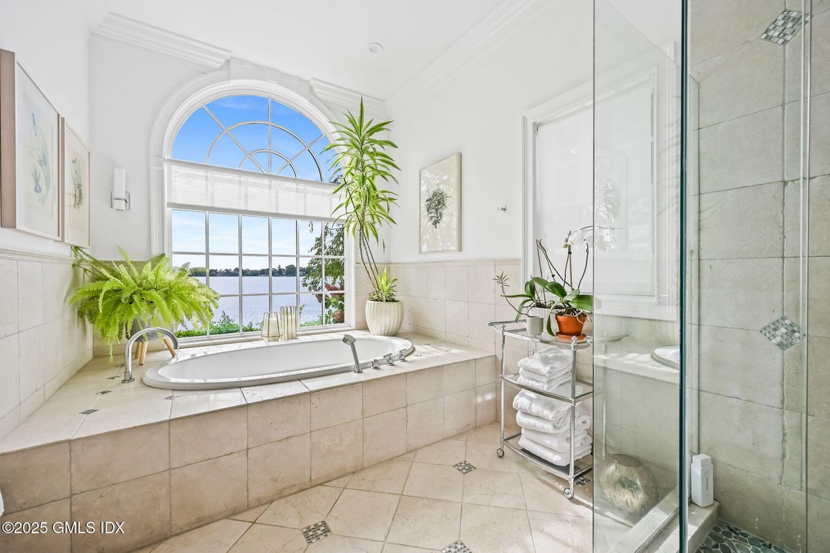 Bathroom, Glass Shower, Interior, Water