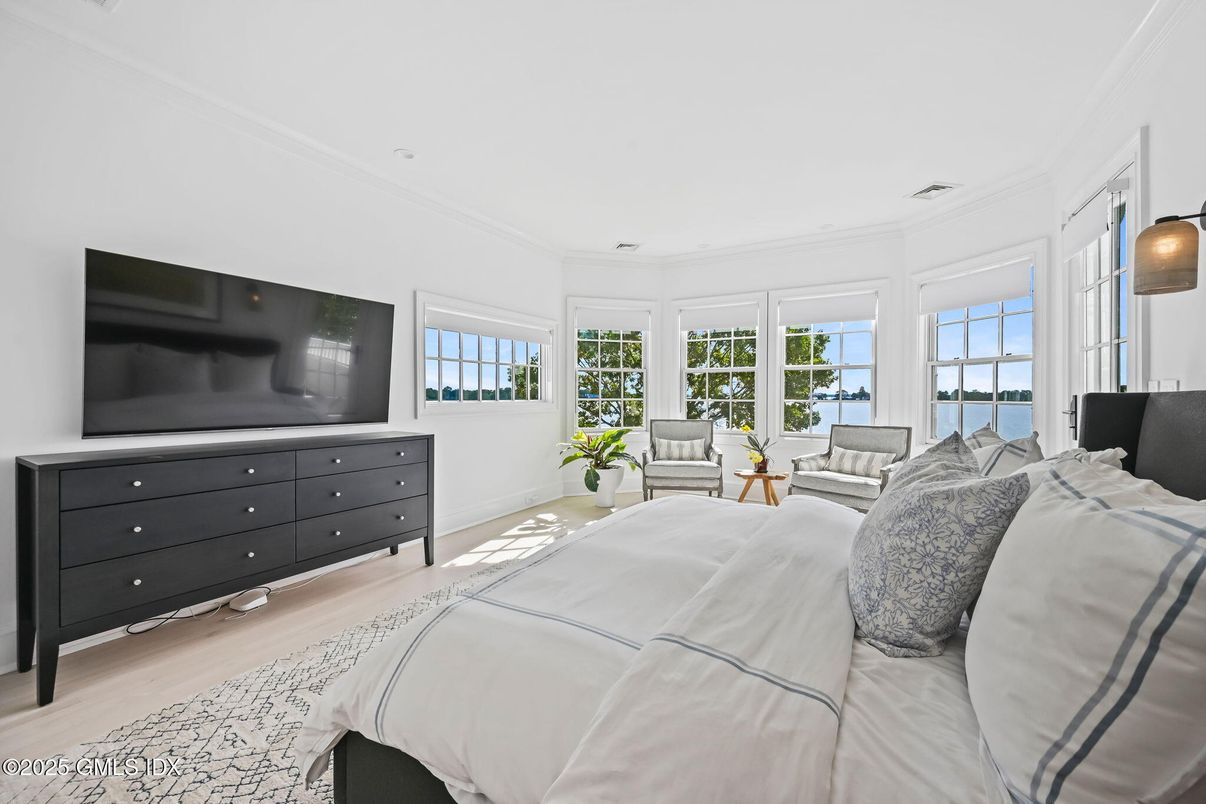 Bedroom, Interior, Water, Wood Texture Flooring