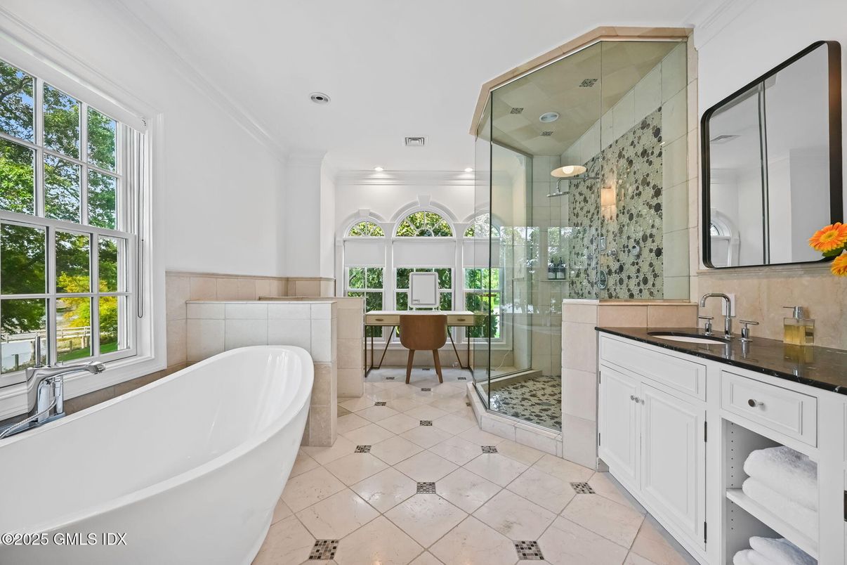 Bathroom, Free Standing Baths, Glass Shower, Interior, Recessed Lighting