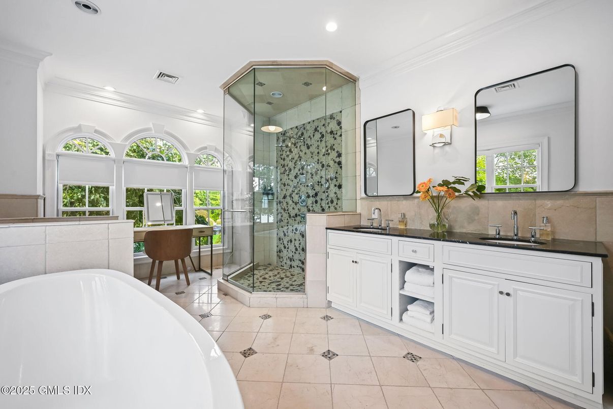 Bathroom, Dual Sink Vanities, Free Standing Baths, Glass Shower, Interior, Recessed Lighting