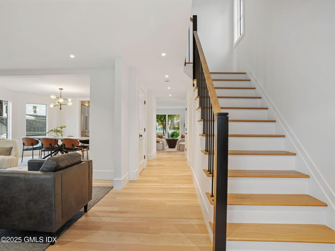 Dining room, Interior, Pendant Lights, Recessed Lighting, Wood Texture Flooring